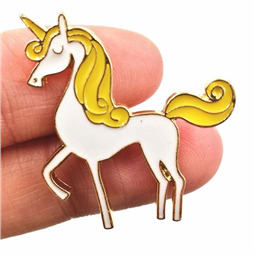 Значок железный Золотая грива единорога