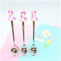 Ложка столовая Единорожка розовая грива