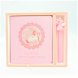 Набор блокнот и ручка c единорогом We Love Unicorns