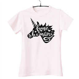 Футболка Рождена быть Единорогом