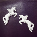 Серьги двухсторонние Пегас-единорог белый