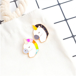 Значок-пин железный Unicorn Head